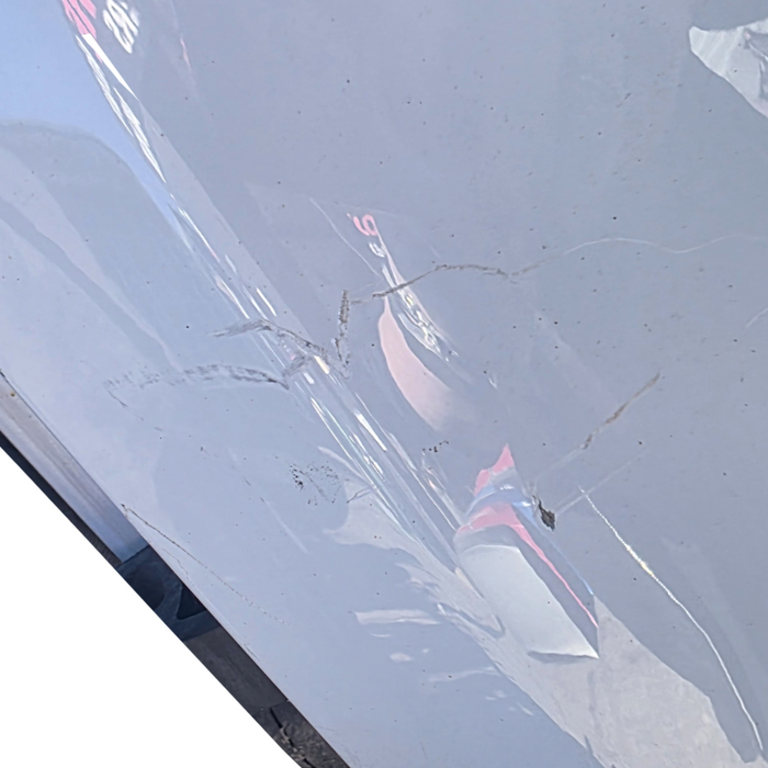 Da2001 - VE Holden Commodore - Driver's Front Guard - Heron White #J073