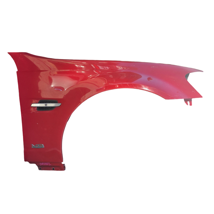 Da2002 - VE Holden Commodore - Driver's Front Guard - Sting Red #687F