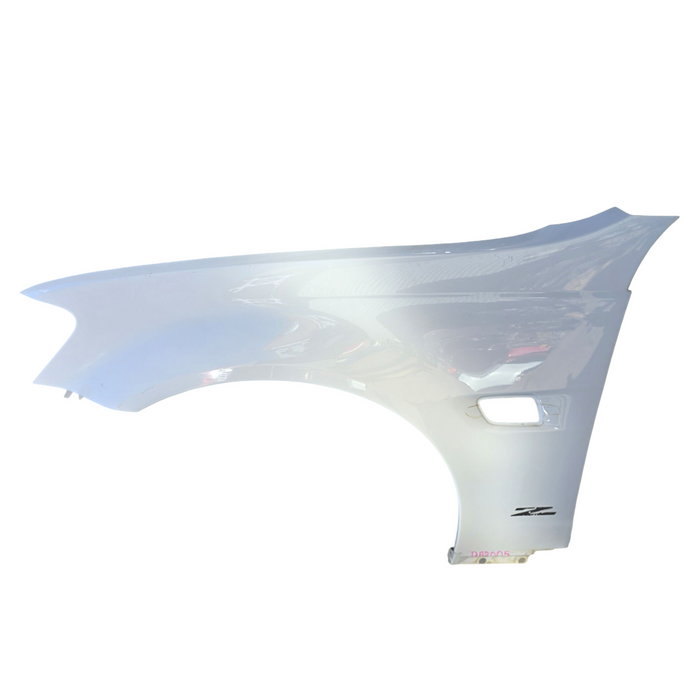 Da2005 - VE Holden Commodore - Passenger Front Guard - Heron White #J073