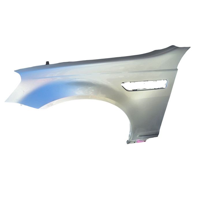 Da2011 - WM / WN Holden Statesman / Caprice - Passenger Front Guard - Nitrate Silver #636R
