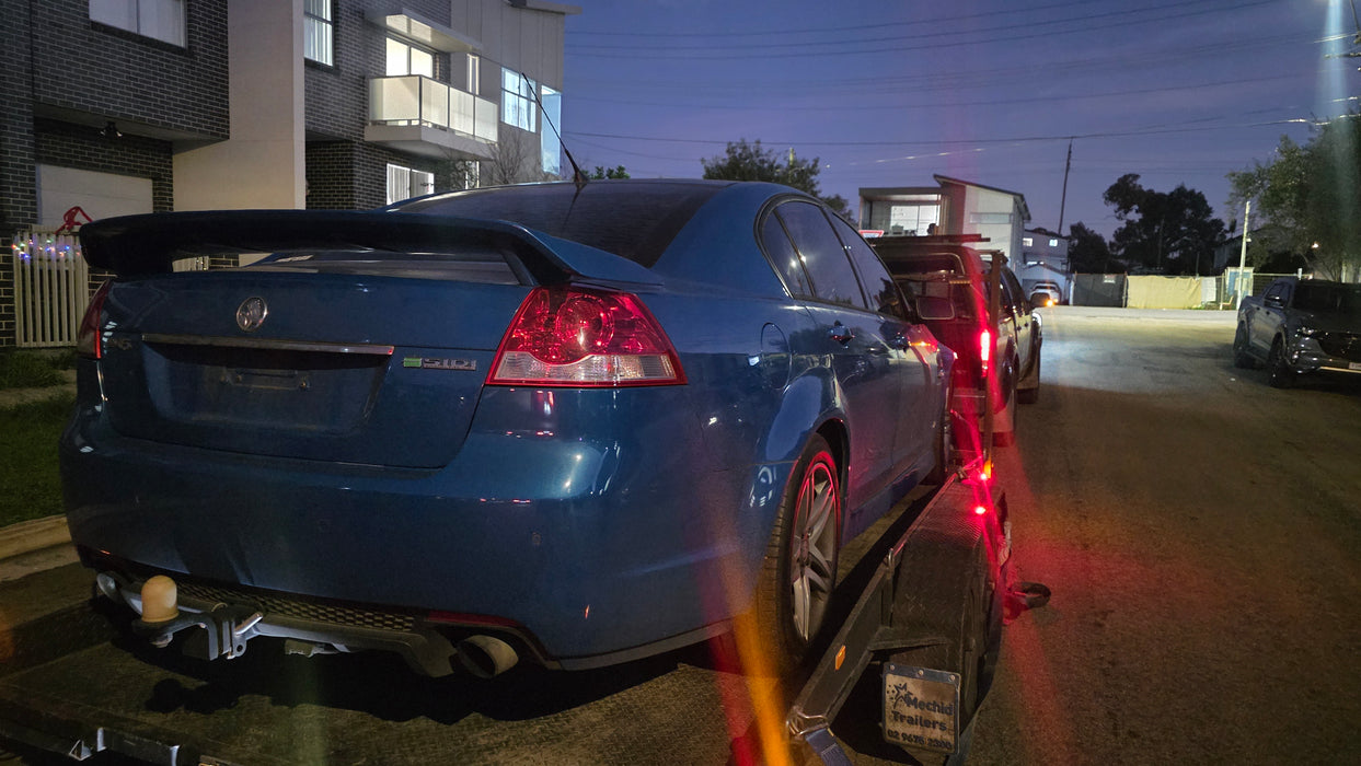 A322 - VE SV6 Holden Commodore Series II Sedan V6, Auto Paint Code #824T Perfect Blue