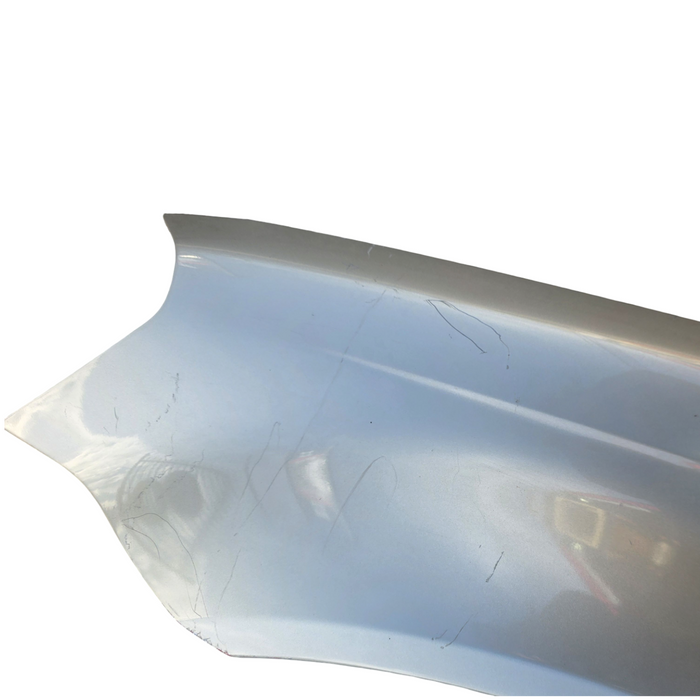 Da2-152 - WM / WN Holden Commodore - Passenger Side Guard pearl paint color