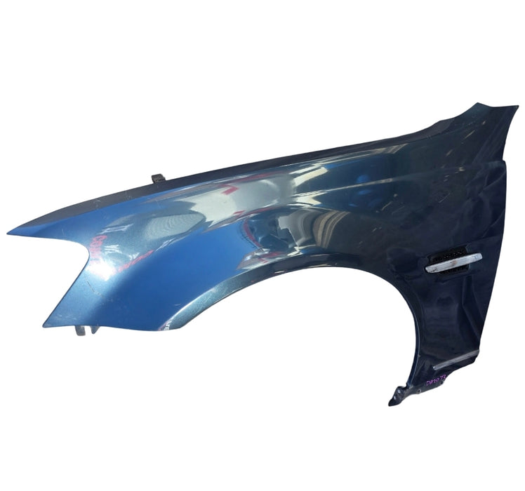 Da20073 - VE Holden Commodore  / Calais - Passenger Side Guard Karma Blue #610R with Chrome Trim