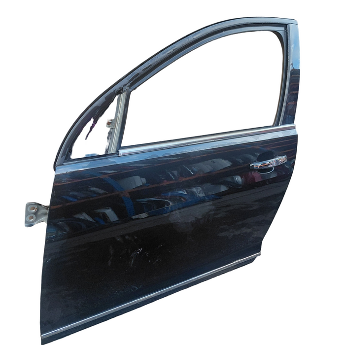 DA2-186 - VF Holden Calais - Passenger's Front Door w/ Chrome Handle & Trims - Phantom Black #790F