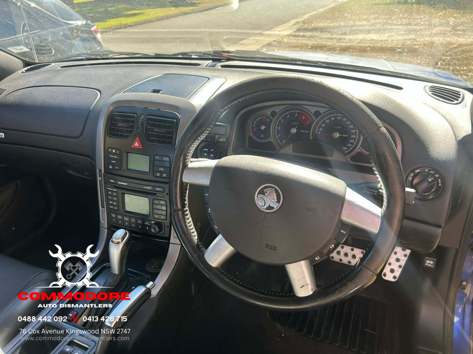 CREW001 - VZ SS Holden Crewman - Automatic Gear Shifter w/ PWR Button - BLACK