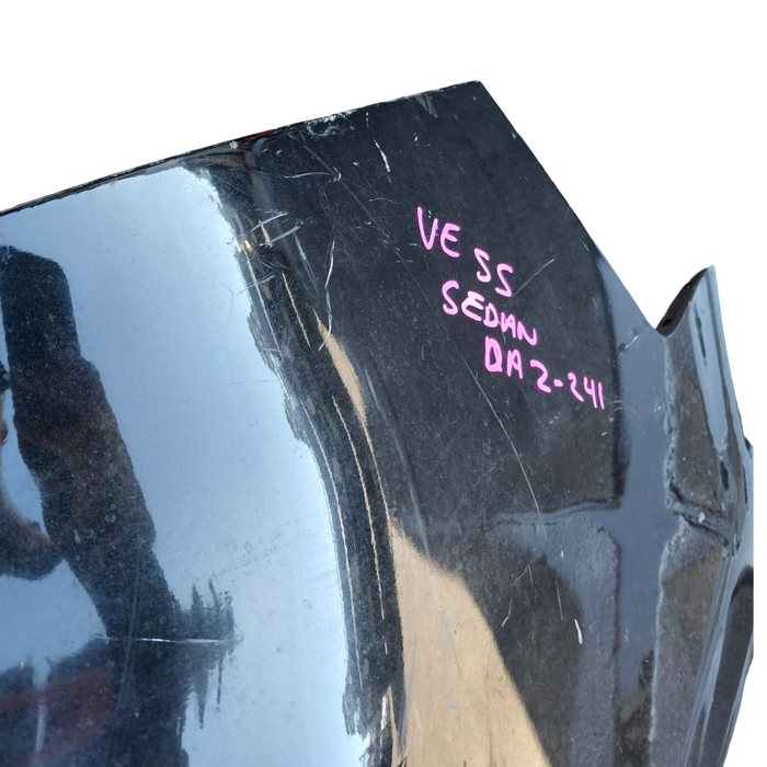 Da2-241 - VE Holden Commodore Sedan - Rear Bar with Diffuser - Phantom Black