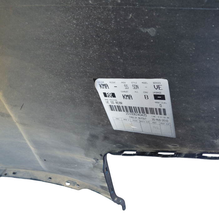 Da2-246 - VE SV6 / SS Holden Commodore Sedan - Rear Bar with Diffuser - Karma #610R