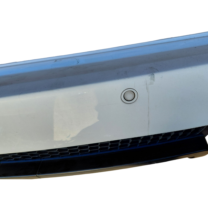 Da2-253 - VE SS / SV6 Holden Commodore Wagon - Rear Bar with Diffuser - Herron White #679F