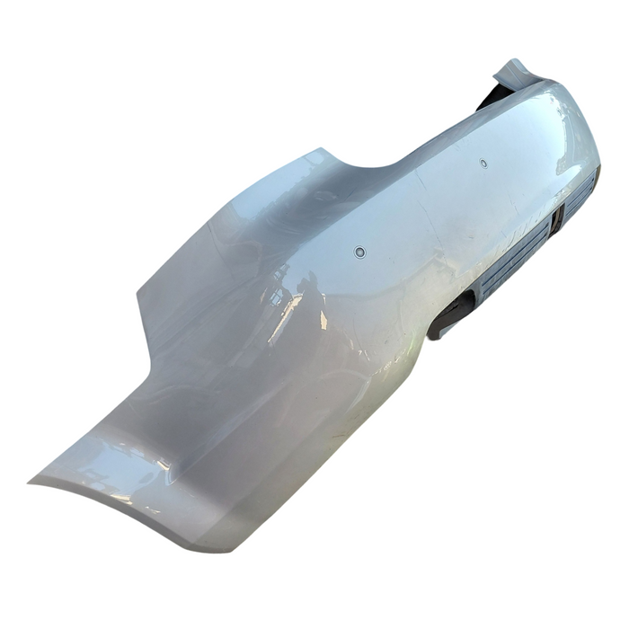 Da2-259 - VE Sedan Holden Calais - Rear Bar with Diffuser - Mirage Silver #157E