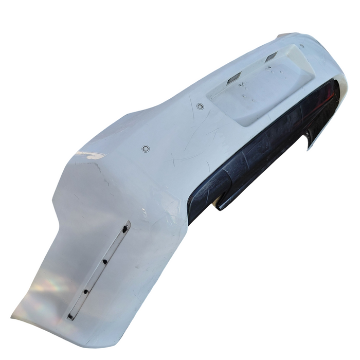 Da2-260 - WM / WN Holden Statesman - Rear Bar with Diffuser - Herron White #679F