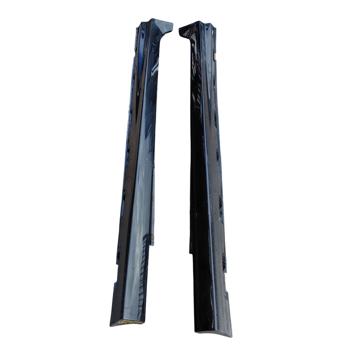 Da2-430 - VE SS Holden Commodore Sedan - Sideskirts Set - Phantom Black #690F