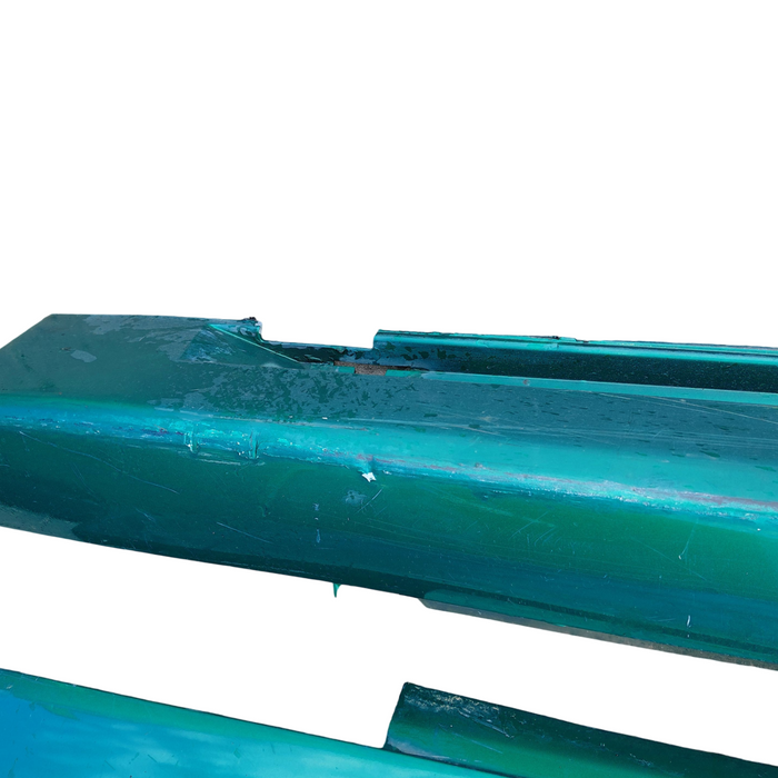 DA2-431 - VE SS Holden Commodore Utility - Sideskirts (PAIR) - Poison Ivy #746S