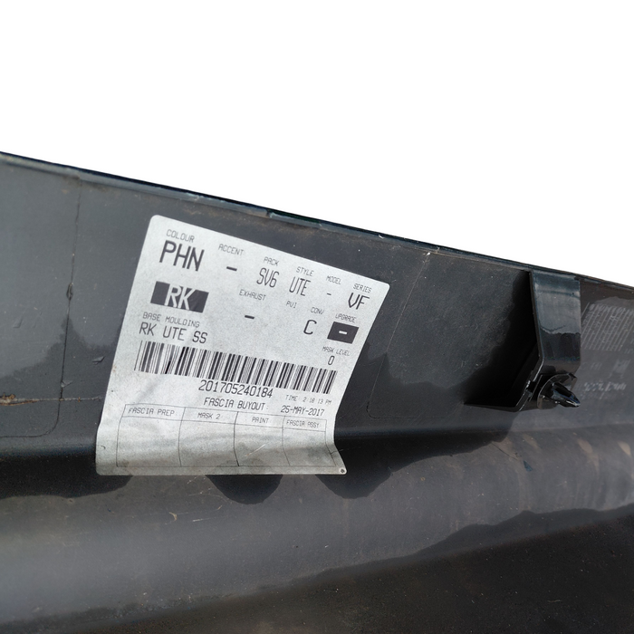 DA2-432 - VF SS Holden Commodore Utility - Sideskirts (PAIR) - PHANTOM BLACK #790F