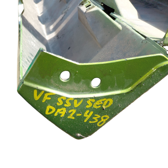Da2-438 - VF SSV Holden Commodore Sedan - Sideskirts Set - Jungle Green #359