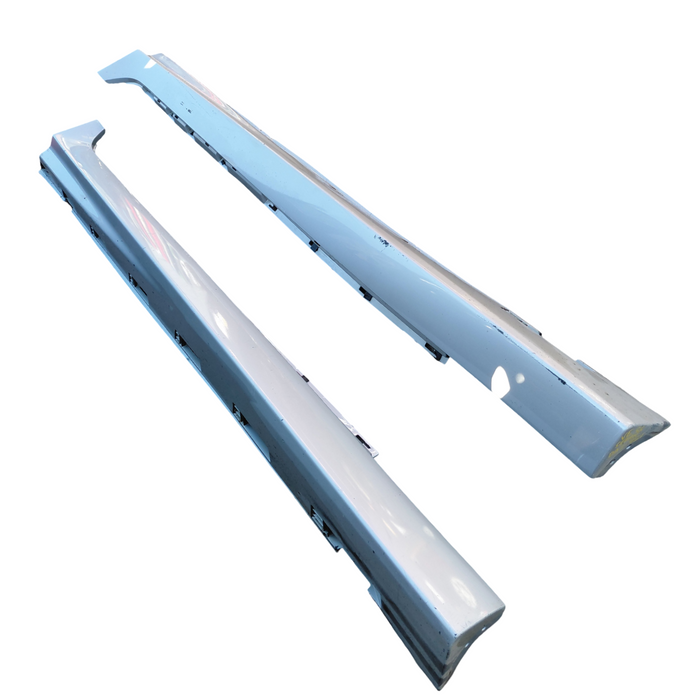 Da2-451 - VE SS Holden Commodore Sedan - Sideskirts Set - Silver