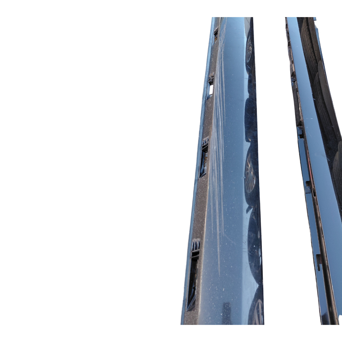 Da2-454 - VE Omega Holden Commodore Sedan - Sideskirts Set - Phantom Black #690F