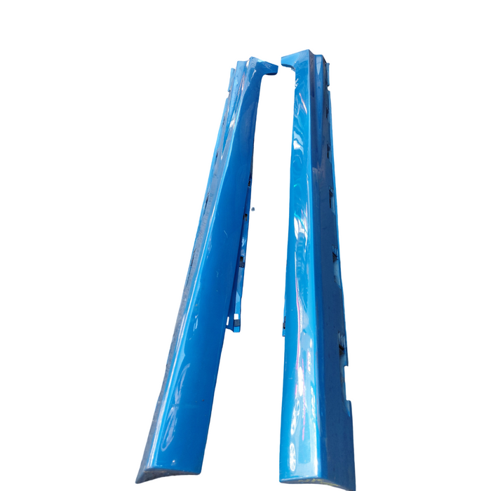 Da2-457 - VE SS Holden Commodore Sedan - Sideskirts Set - Perfect Blue #824T