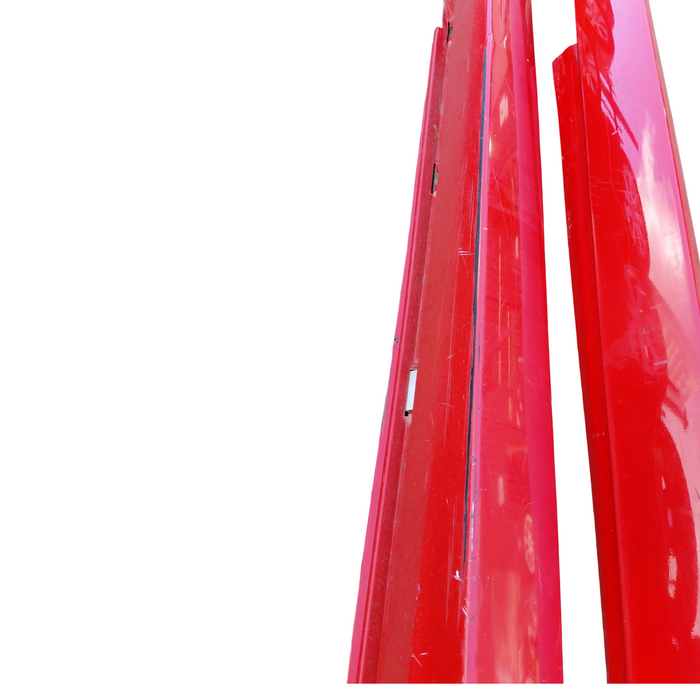Da2-463 - VF SS Holden Commodore Ute - Sideskirts Set - Sting Red #687F
