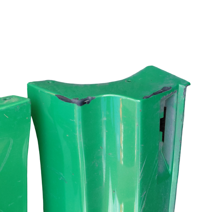 Da2-469 - VF SS Holden Commodore Ute - Sideskirts Set - Green
