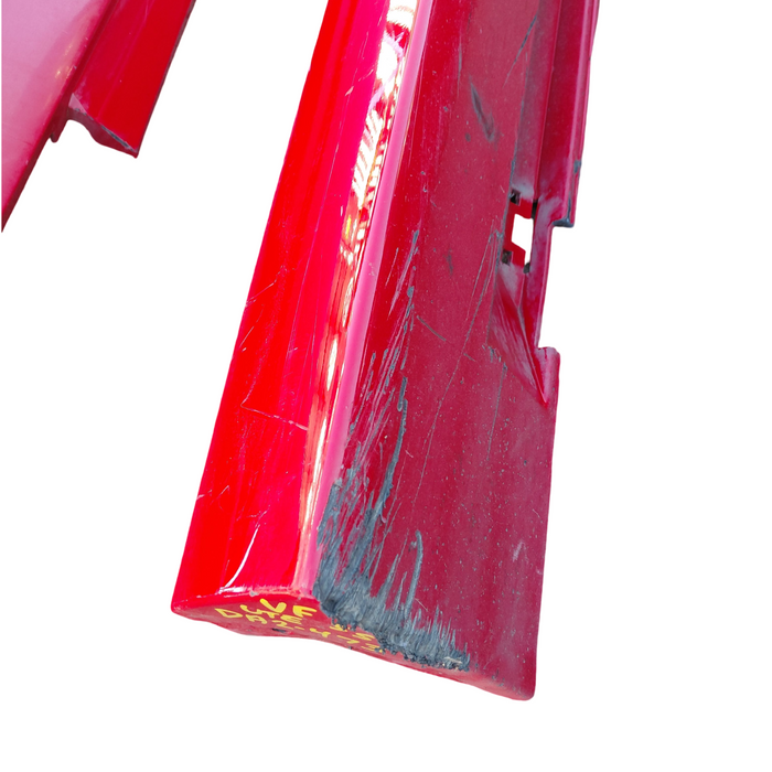 Da2-473 - VF SS Holden Commodore Ute - Sideskirts Set - Sting Red #687F
