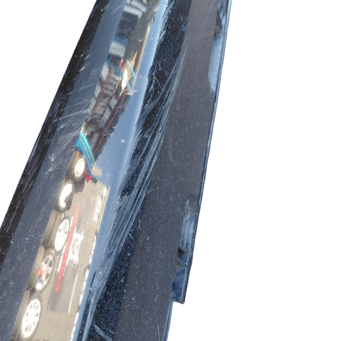 Da2-476 - VE SS Holden Commodore Sedan - Sideskirts Set - Phantom Black #690F
