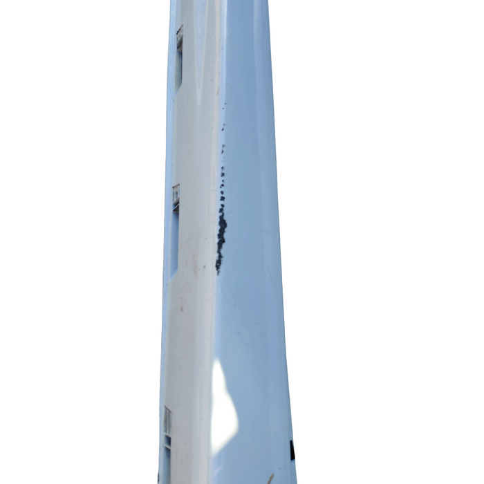Da2-477 - VE SS Holden Commodore Sedan - Sideskirts Set - Herron White #679F
