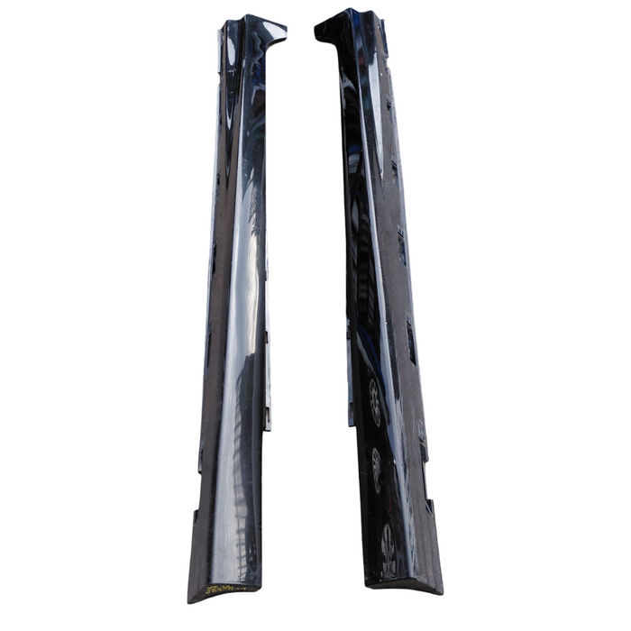 Da2-479 - VE SS Holden Commodore Sedan - Sideskirts Set - Phantom Black #690F