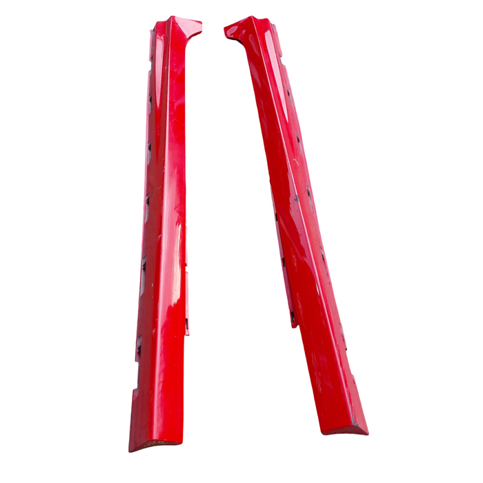 Da2-481 - VE SS Holden Commodore Sedan - Sideskirts Set - Red Hot #687F