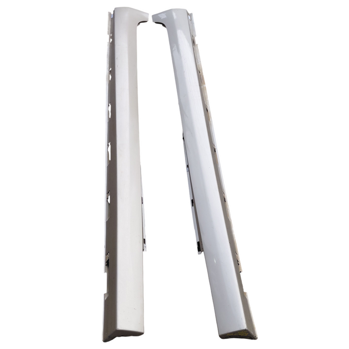 Da2-483 - VE Holden Commodore Sedan - Sideskirts Set - Herron White #679F