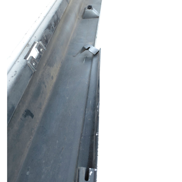 Da2-488 - VE SS Holden Commodore Utility - Sideskirts Set - Herron White #679F