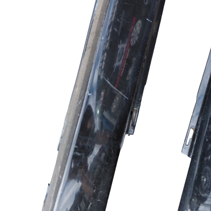 Da2-491 - VE SS Holden Commodore Sedan - Sideskirts Set - Phantom Black #690F