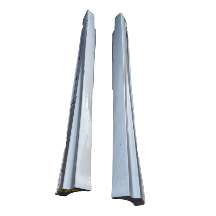 Da2-496 - VF SS Holden Commodore Ute - Sideskirts Set - Switchblade #636R