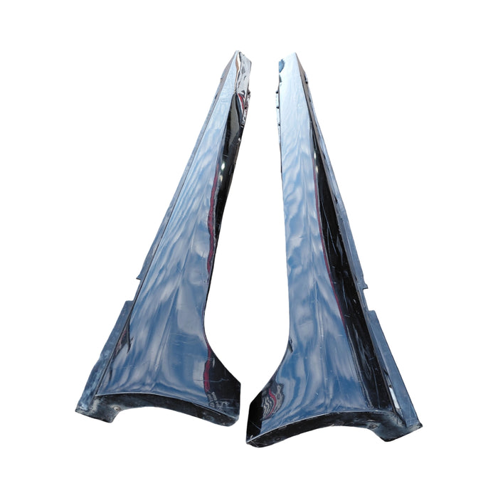Da2-497 - WN Holden Caprice - Sideskirts Set - Phantom Black #690F