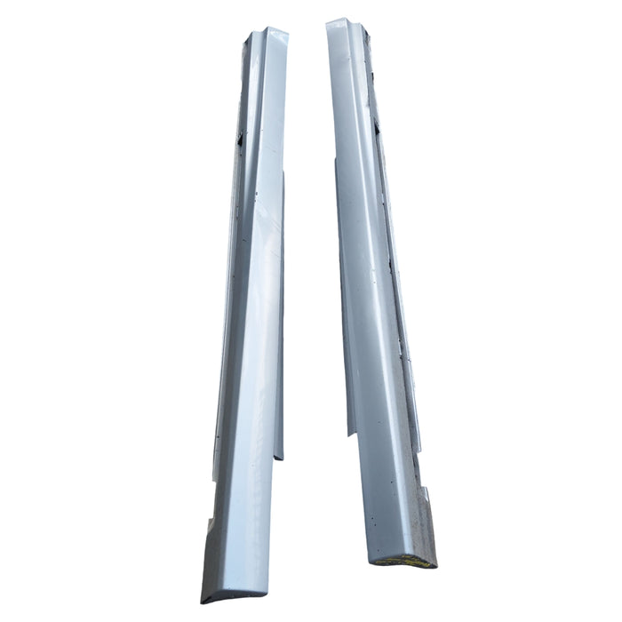 Da2-449 - VE SS Holden Commodore Utility - Sideskirts Set SILVER