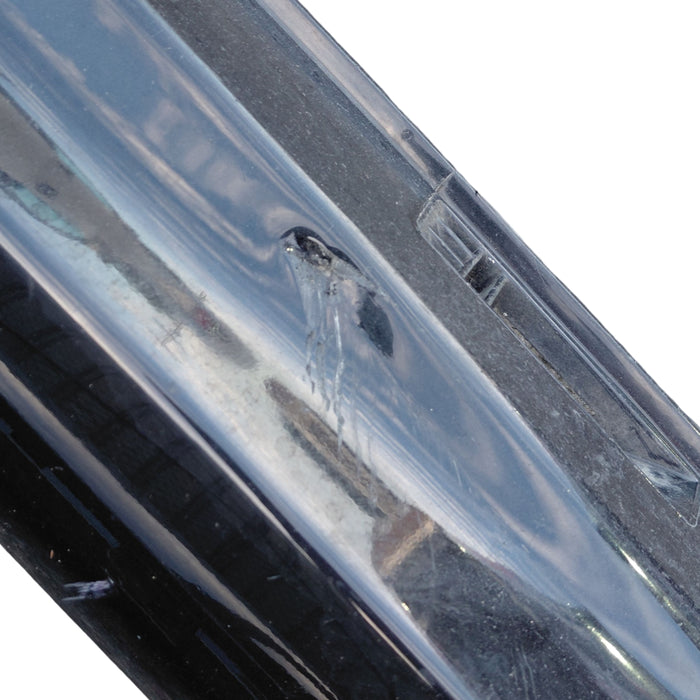 Da2-501 - VF SS Holden Commodore Sedan - Sideskirts Set - Phantom Black #690F