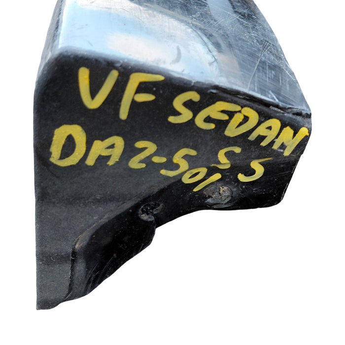 Da2-501 - VF SS Holden Commodore Sedan - Sideskirts Set - Phantom Black #690F