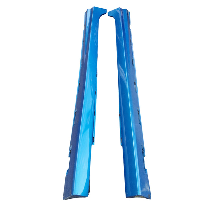 Da2-502 - VE SS Holden Commodore Sedan - Sideskirts Set - Perfect Blue #824T