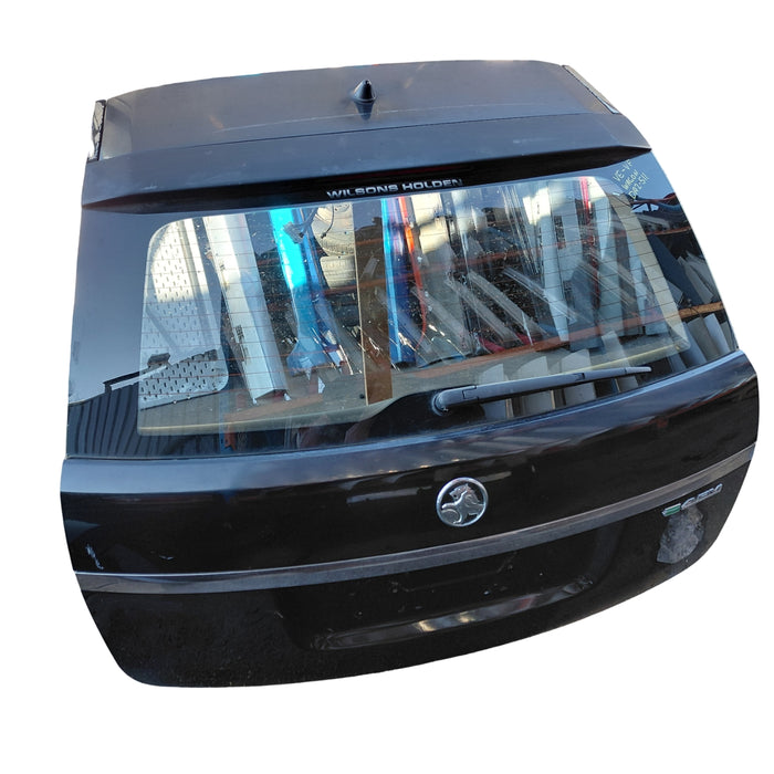 Da2-511 - VE / VF Holden Commodore Wagon - Tailgate - Phantom Black #690F