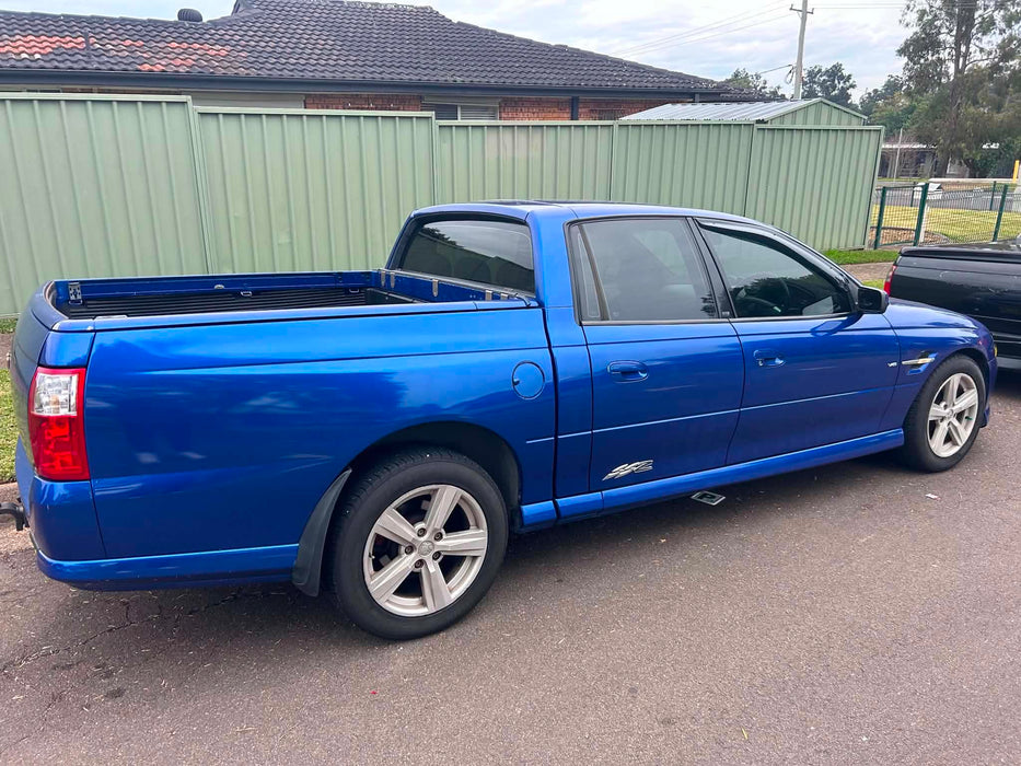 crew001 - VY Holden Crewman Tub Complete with Tub Liner /Tailgate and Rear Bar - Impulse Blue