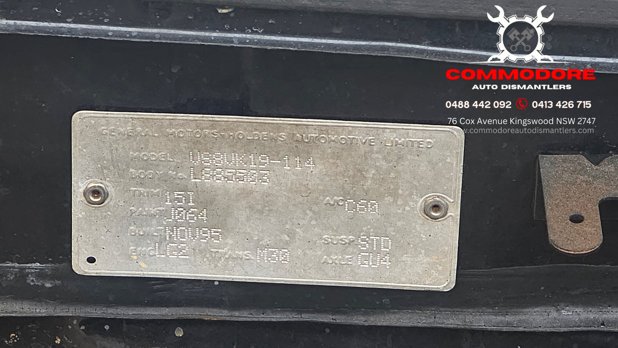 EX015 - VS SI Holden Commodore Sedan - Headlight Switch GENUINE