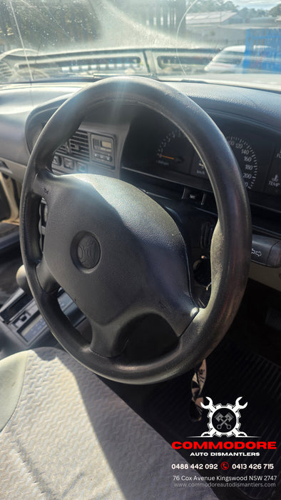 EX015 - VS SI Holden Commodore Sedan - Lower Dash Fuse Panel - TRIM #15i