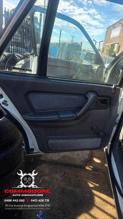 EX015 - VS SI Holden Commodore Sedan - Rear Door Ash Tray - TRIM #15i
