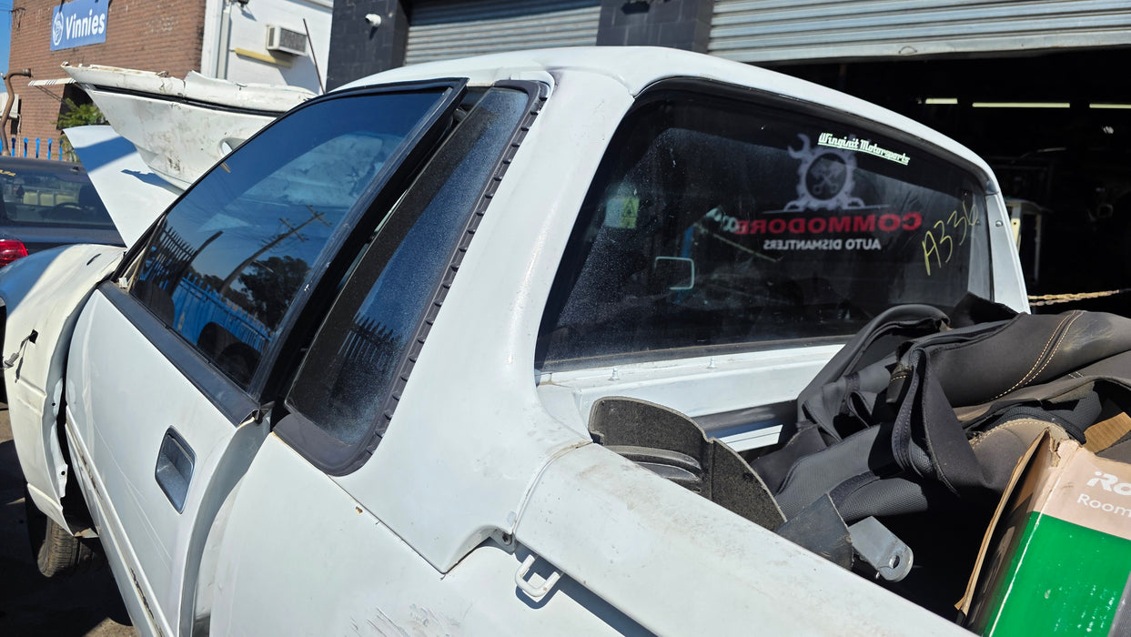 A336 - VS Holden Commodore Utility V6 Manual Heron White #J073