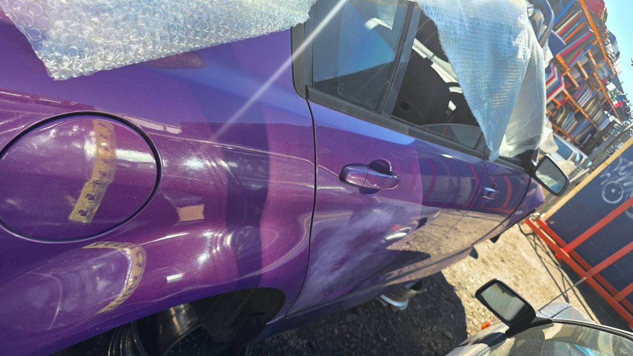 A339 - VE SV6 Holden Commodore Series I Sedan Morpheus Purple #448N
