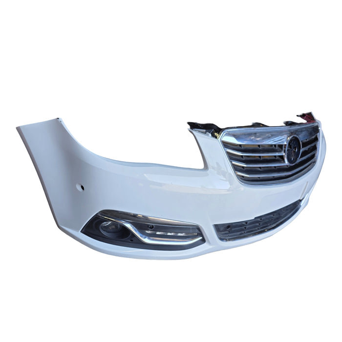 for004- VF Holden Calais  - Complete Front Bar Herron White #679F