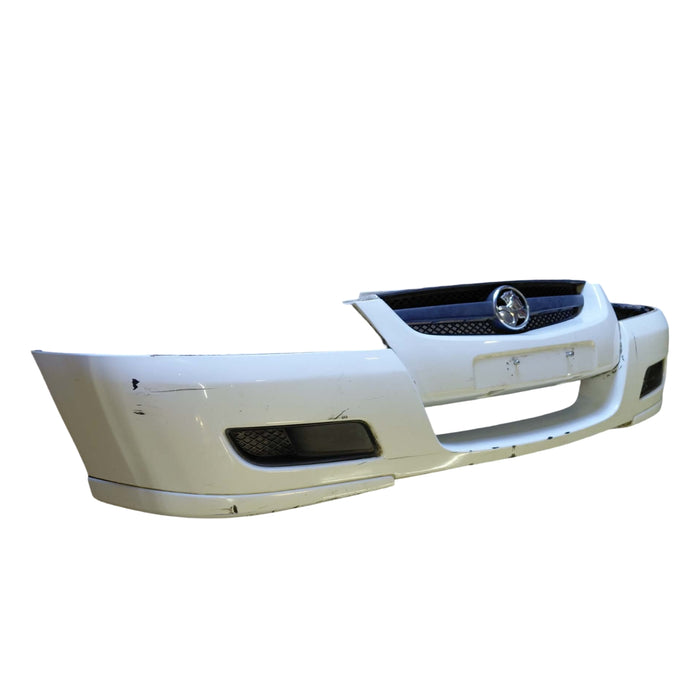 EX015 - VZ Holden One Tonner Utility - Front Bar w/ Upper Grille & Foglight Bezels- HERON WHITE #679F