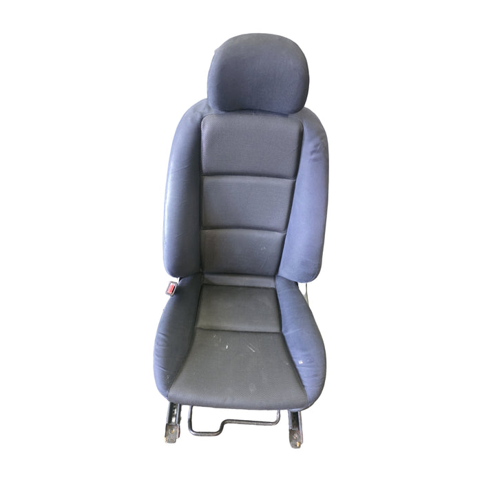 a345 - VZ SV6 Holden Commodore Sedan - Seats (Front and Rear)