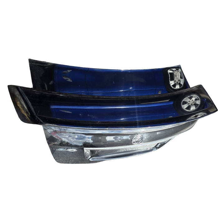 gra002 - VE SS / SV6 Holden Commodore Sedan - Bootlid woth Wing Phantom Black Paint Code #690F