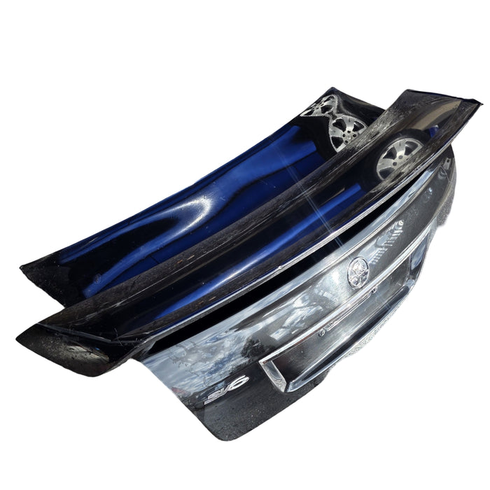 gra002 - VE SS / SV6 Holden Commodore Sedan - Bootlid woth Wing Phantom Black Paint Code #690F