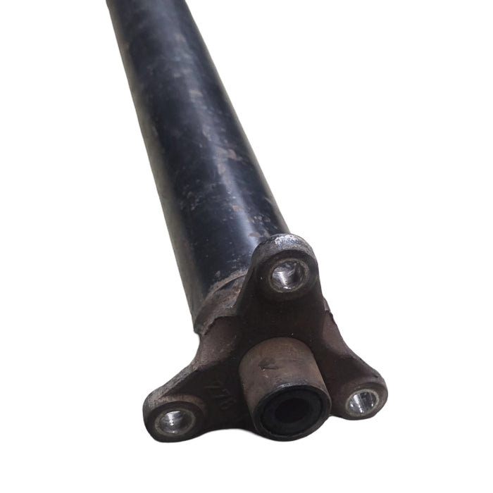 A303 - VZ Holden ONE TONNER Utility - V6 MANUAL Tailshaft Code (MP)